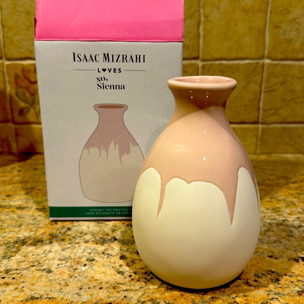 New in the box Isaac Mizrahi decorative vase